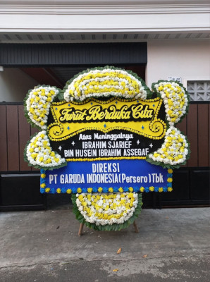Papan Bunga Duka di Tano Tombangan Angkola